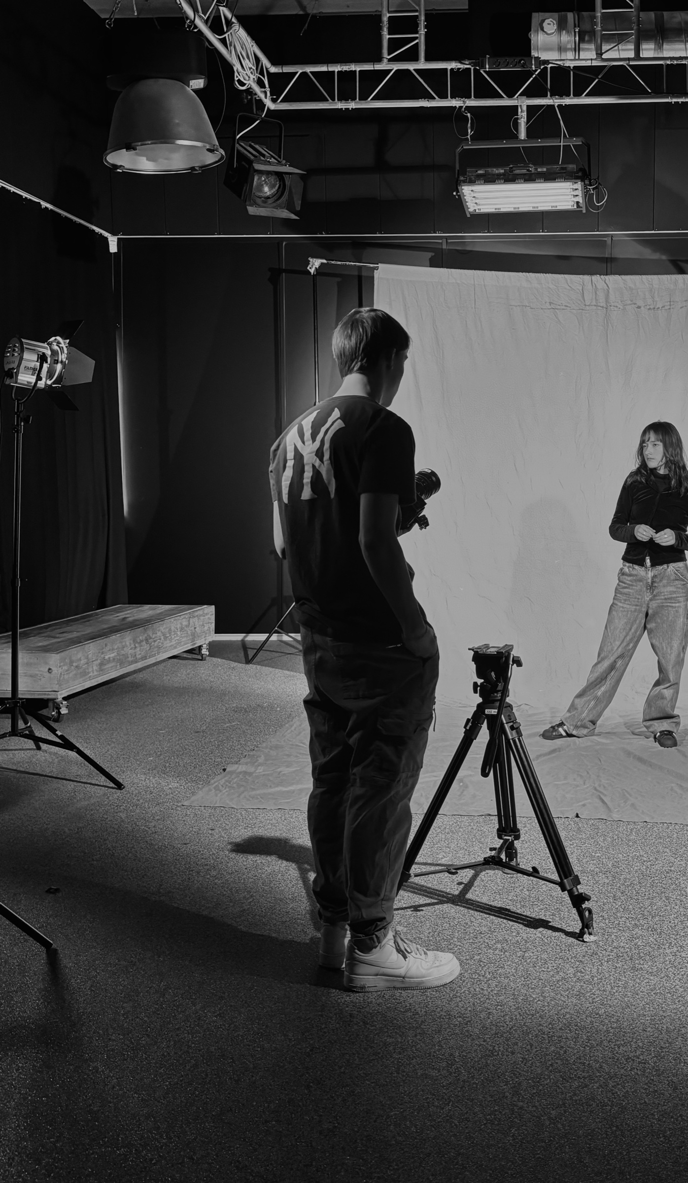 Jordan Marder on set